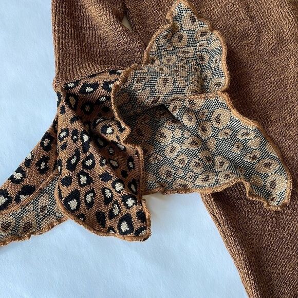 French Asymmetrical Sweater with Bell Sleeves, Wide Collar, Animal Print - Picture 3 of 6